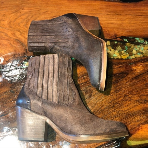 Musse & Cloud “ Jenci” bootie new never worn size 9 - Picture 5 of 5